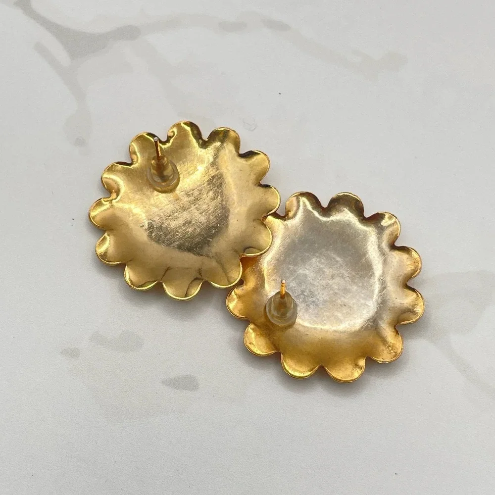 Vintage Gold Tone Stud‎ Earrings Large Flower Bubble Textured Scalloped Boho Y2K